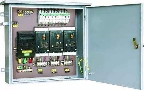 郑州金穗PLC系统控制柜组装过程中的与众不同